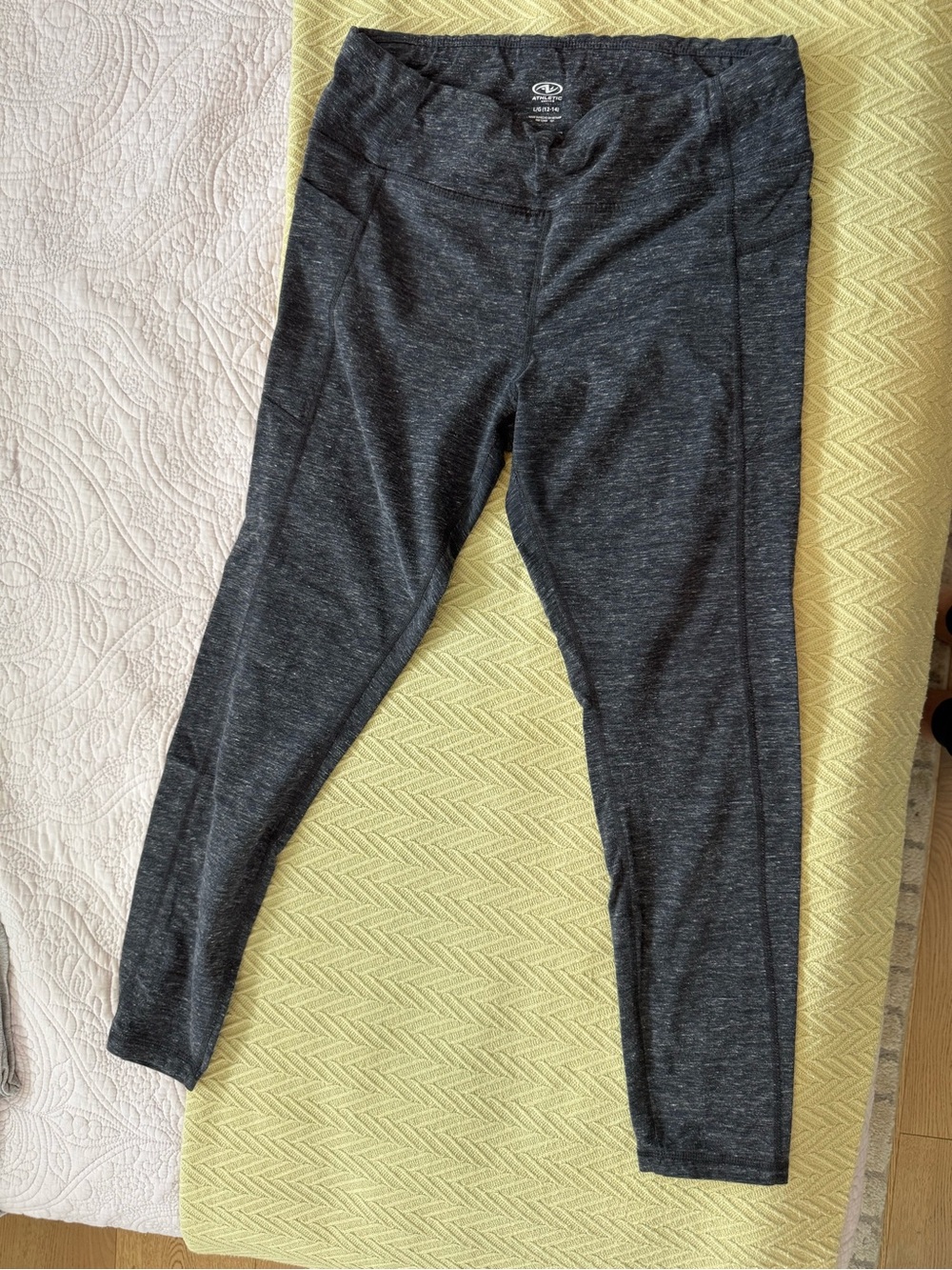 Athletic Works Dark Gray Heather Women’s Athletic Leggings size Large